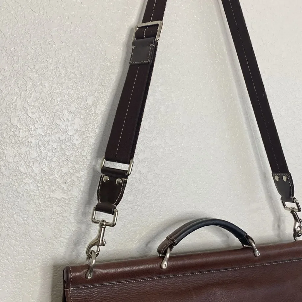 JOHNSTON AND MURPHY Brown Leather Briefcase